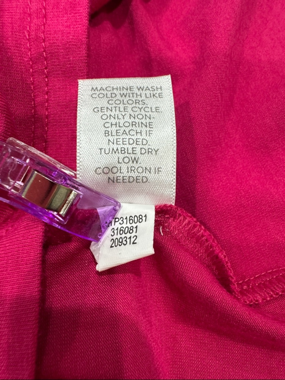 J. Jill Scoop Neck Short Sleeve Tee in Fuchsia Pink - Picture 4 of 4